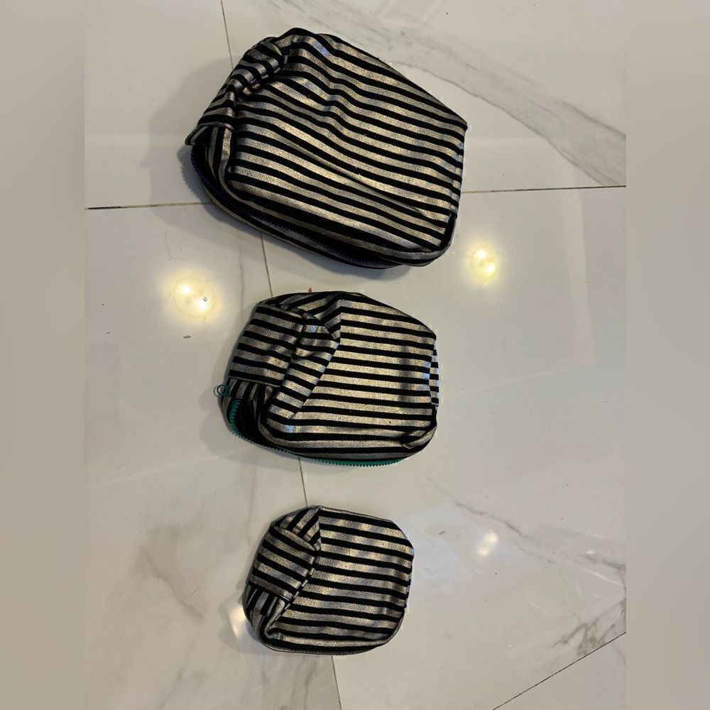 3 set striped cosmetics case #18